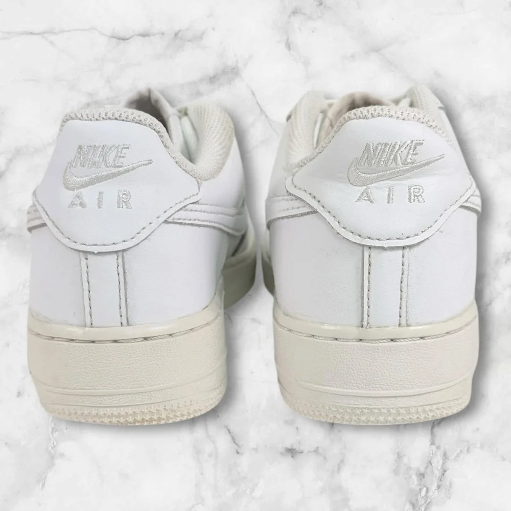 Nike Air Force 1 size 7Y